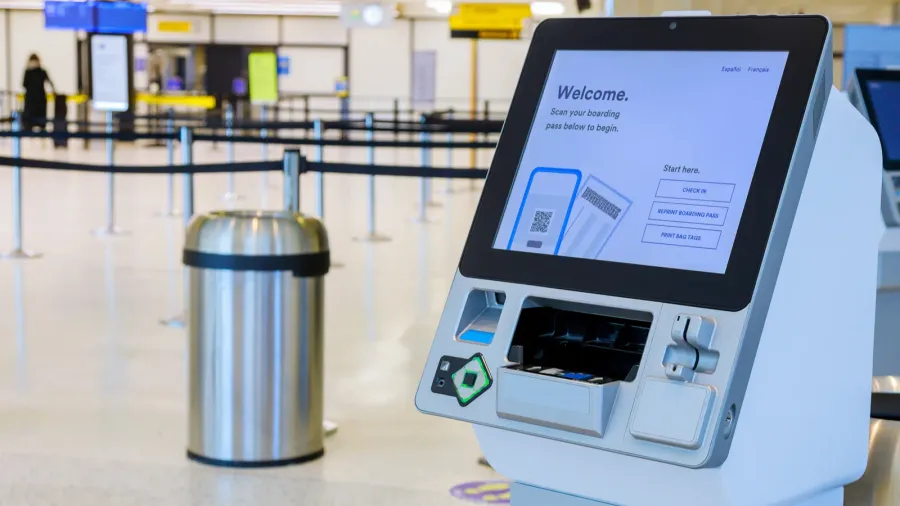 selfservice technology in transportation of self checkin kiosk in airport