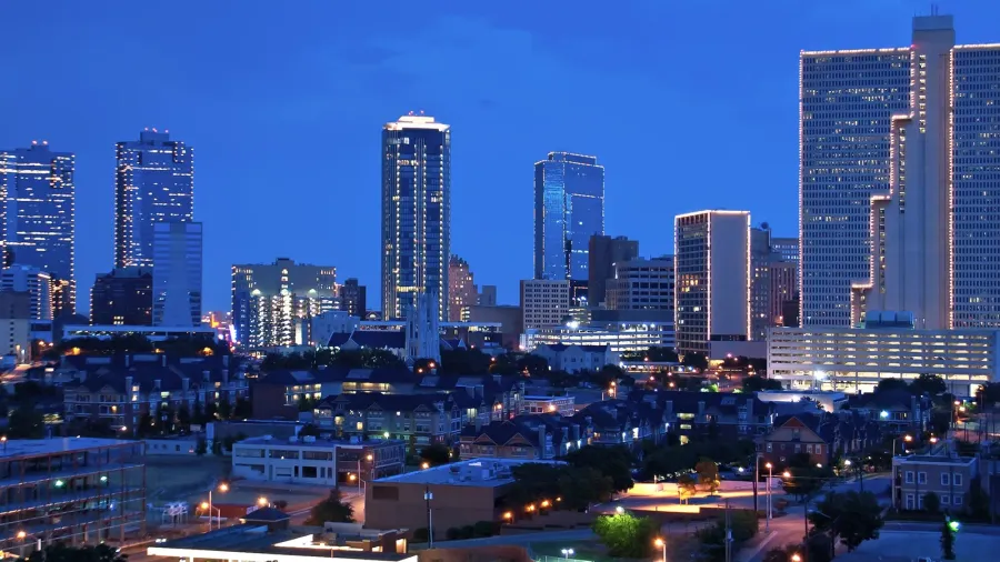 skyline of fort worth texas at night