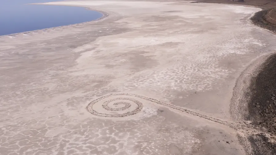 spiral jetty an art installation at the great salt lake