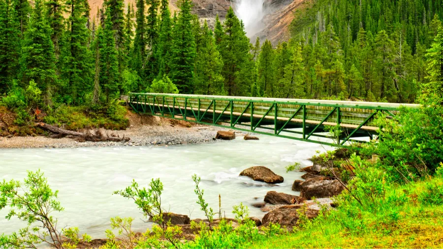 takakkaw falls waterfall in yoho national park canada