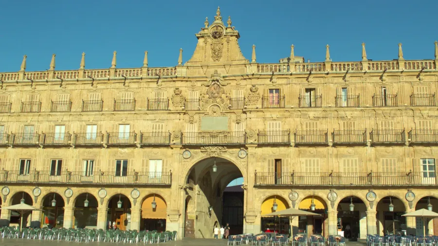 the plaza mayor of salamanca