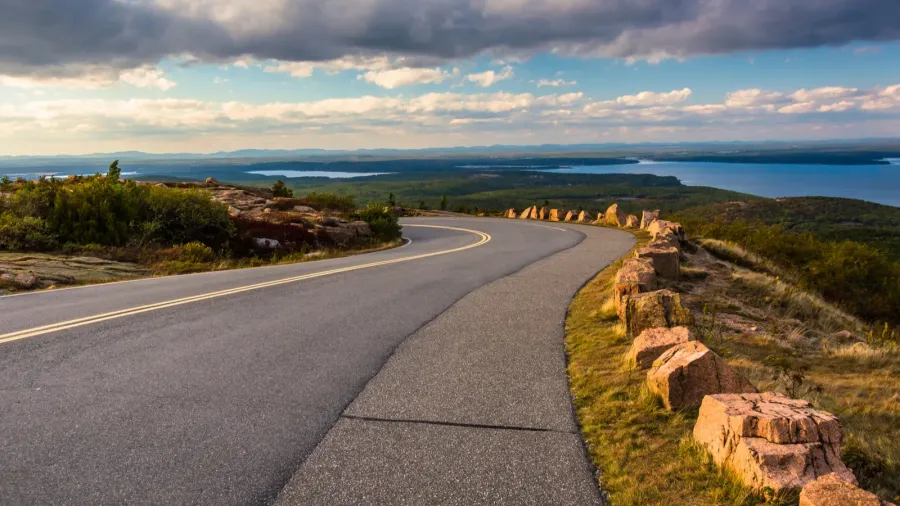 the road to caddilac mountain in acadia national park maine
