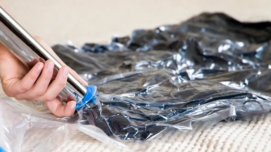 vacuum bag for clothes vacuum process