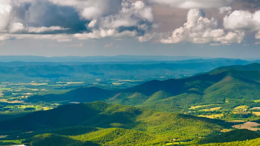 view of the shenandoah valley from stony man mountain shenandoa