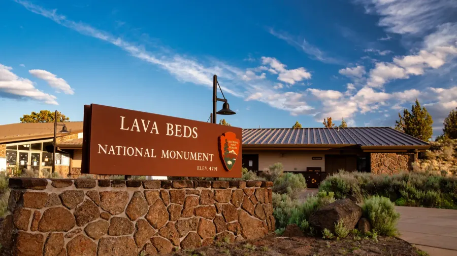 welcome sign at lava beds national monument visitor center