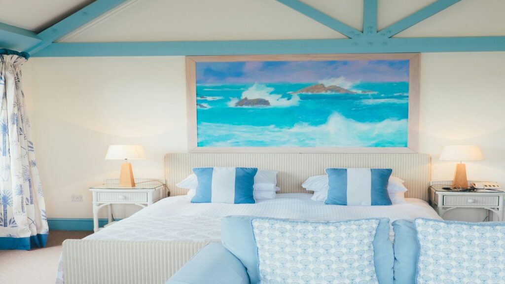 Soft blue in bedroom