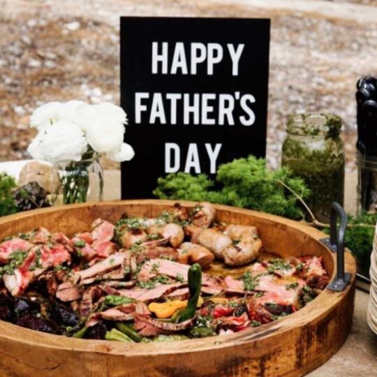 Father’s Day BBQ (Outdoor Decor Ideas)