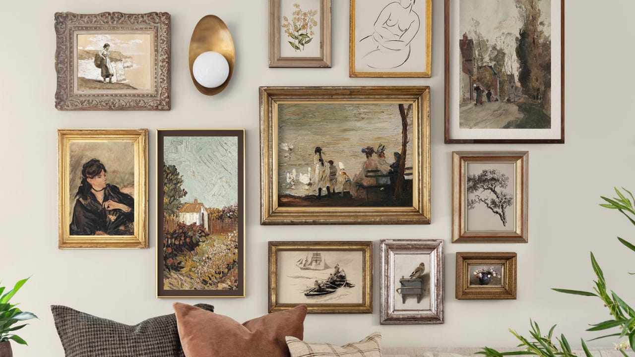 Vintage wall art inspo for your living room