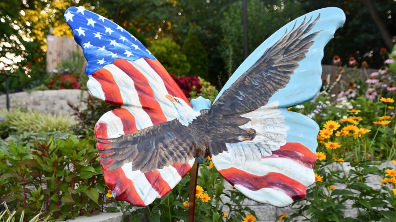 USA flagged butterfly decor