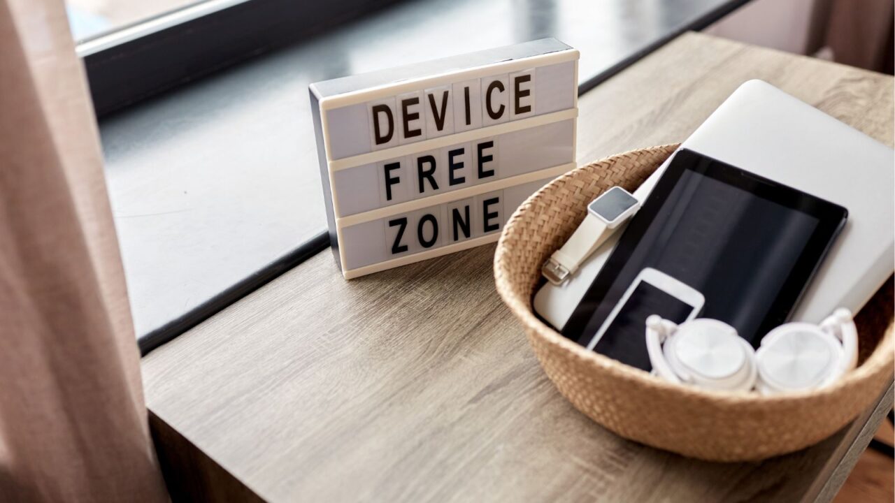 Tech free zone