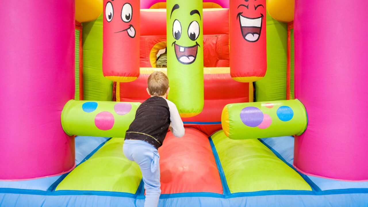 Indoor bounce house