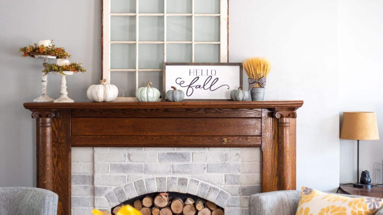 Minimal fall fireplace decor