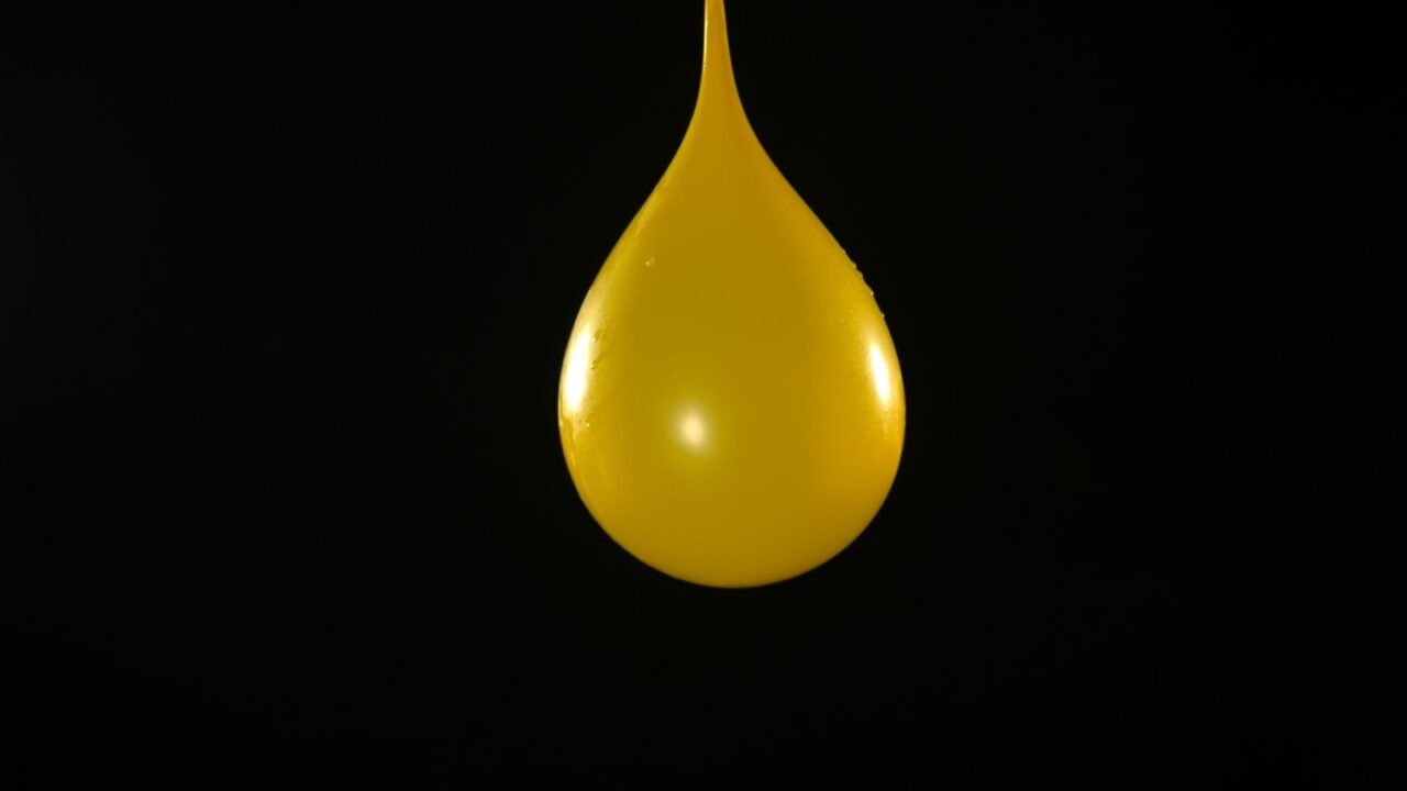 water balloon hanging