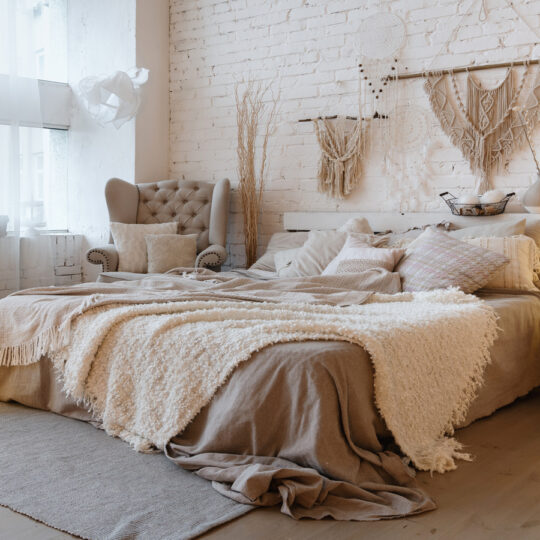 Sleep in Style: How to Create a French Boudoir