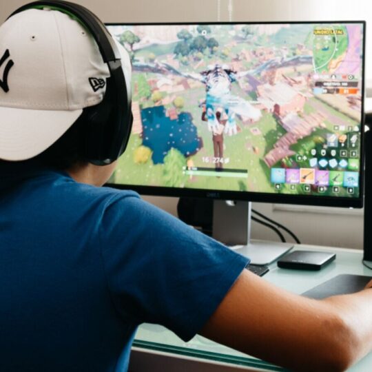 How to Create an Epic Fortnite-Inspired Bedroom