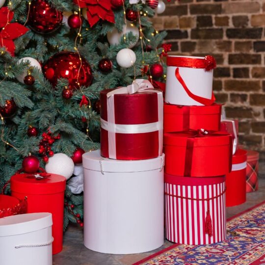 Holiday Porch Makeover Ideas You’ll Love