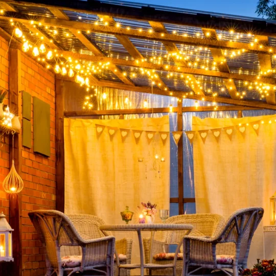 16 Cozy Nooks Straight Out Of a Romance Movie