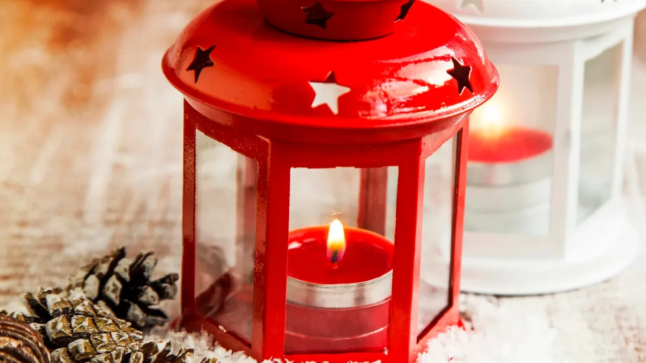 Vintage Christmas Lanterns Red and White with Candles and Snow