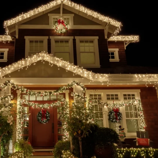 Why Smart Homes Make Christmas Brighter