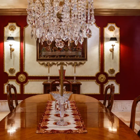 Striking Red Accents to Transform Your Dining Room