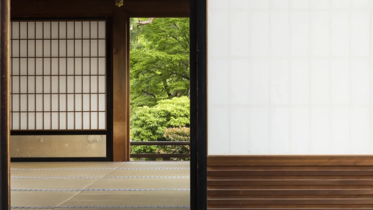 Traditional japanese room with tatami shoji and garden.