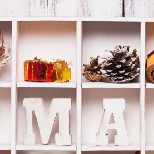 Stylish Ways to Display Joyful Holiday Figurines