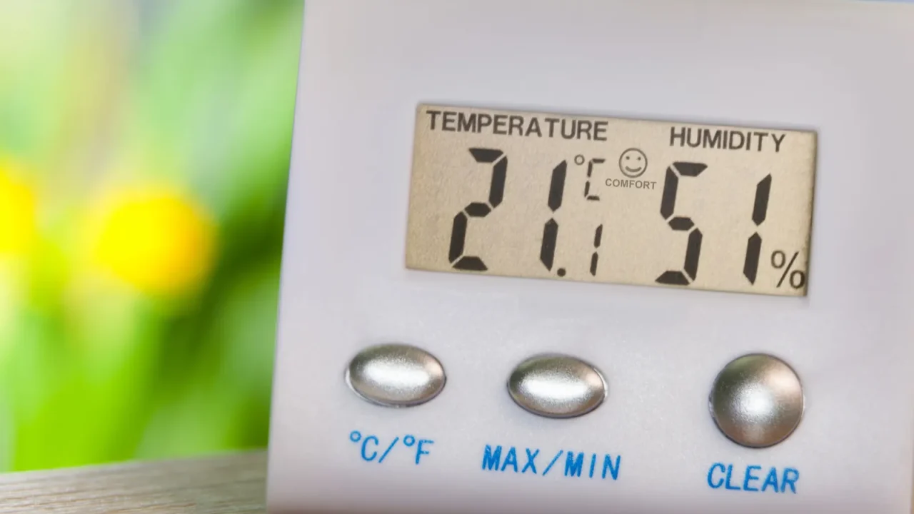 electronic hygrometer and thermometer