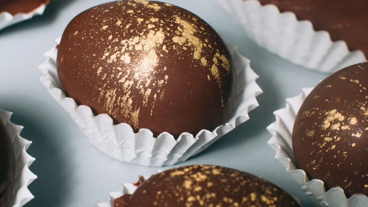 grapes covered with milk chocolate