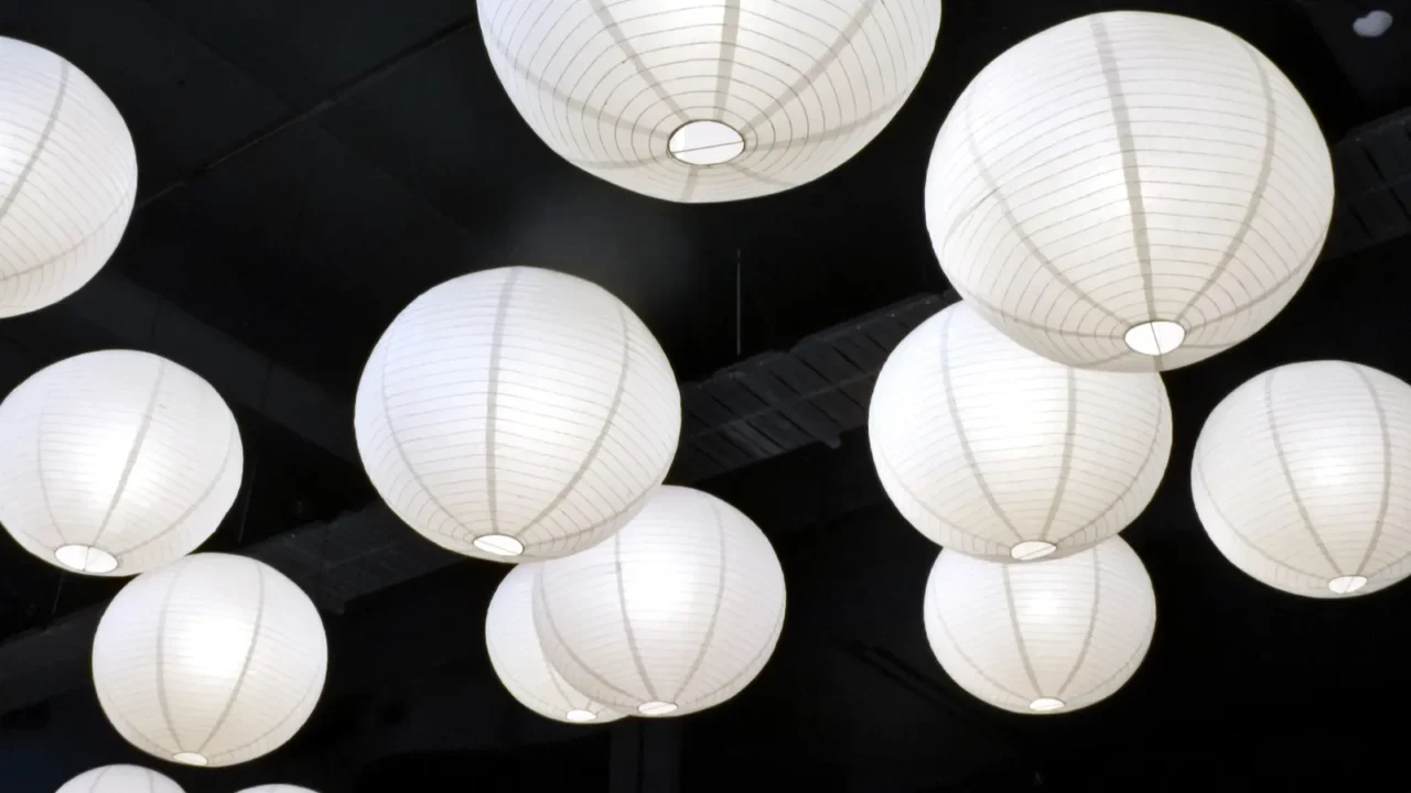 white paper lantern lights