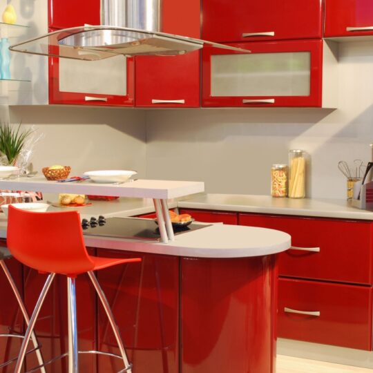 15 Ways to Style Your Kitchen with Red Accents