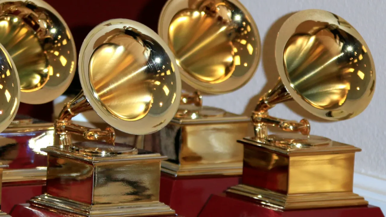 grammy award statues