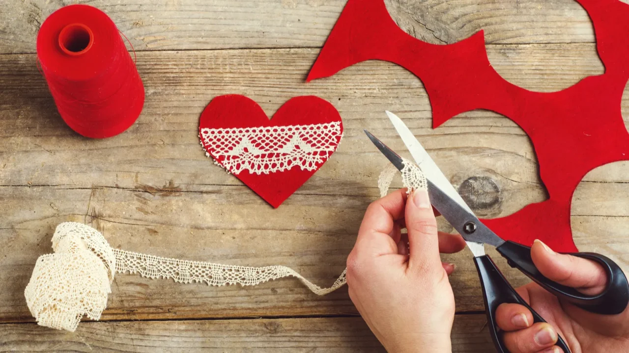 handcrafting of felt heart