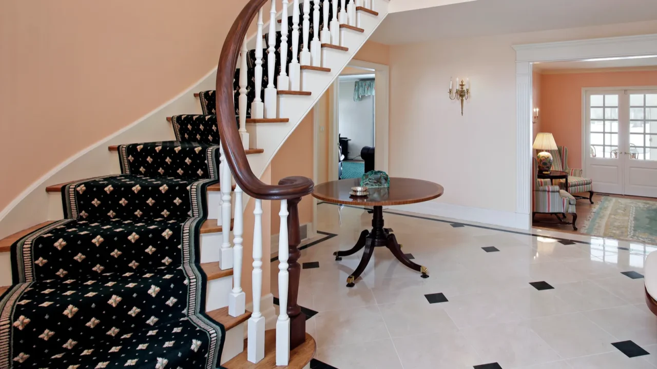 salmon colored foyer