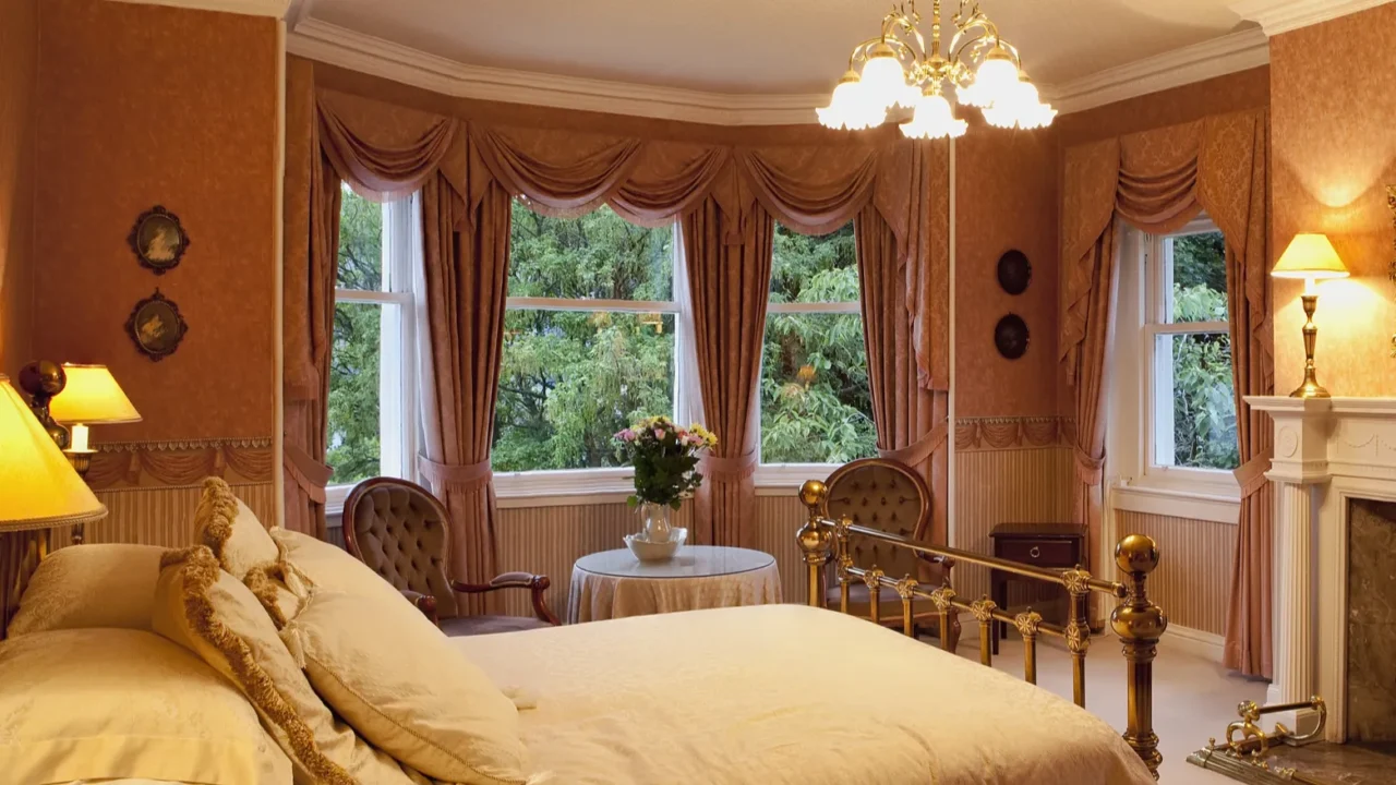 victorian bedroom
