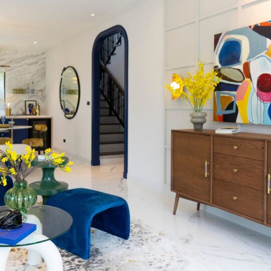 Should You Add Bold Colors to a Neutral Home?