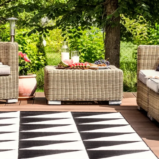 Mower-Ready Outdoor Living Rooms to Love