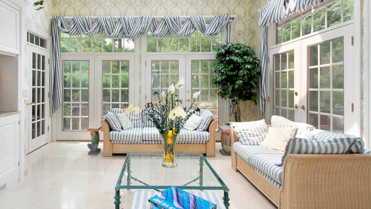 family room sun room