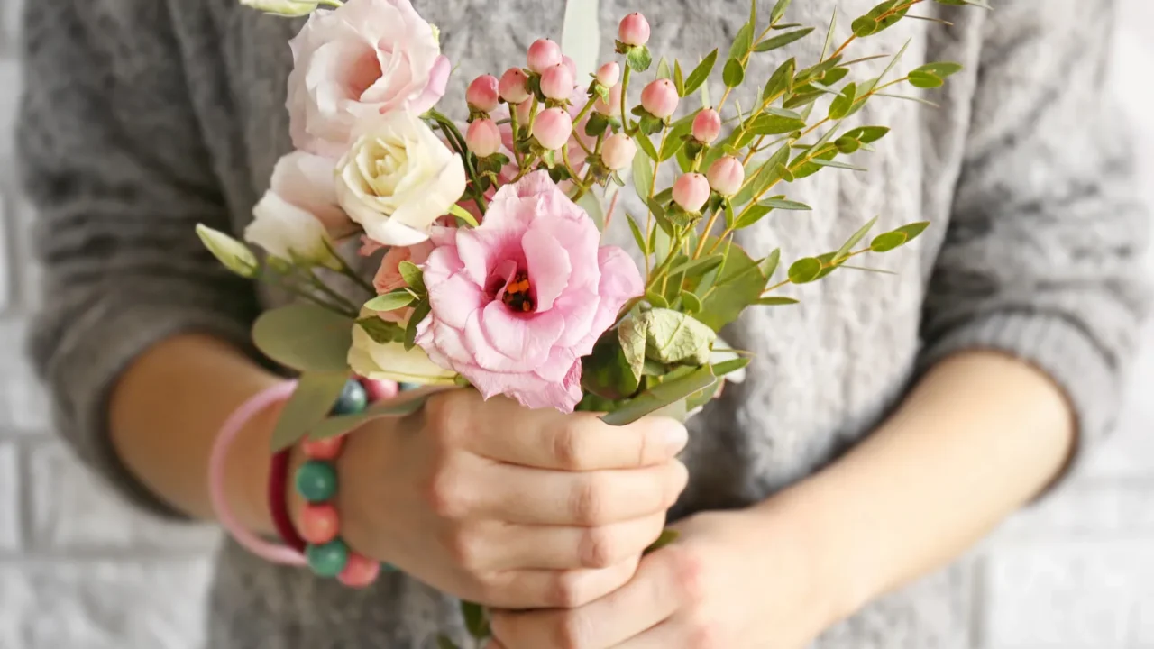 woman holding bouquet