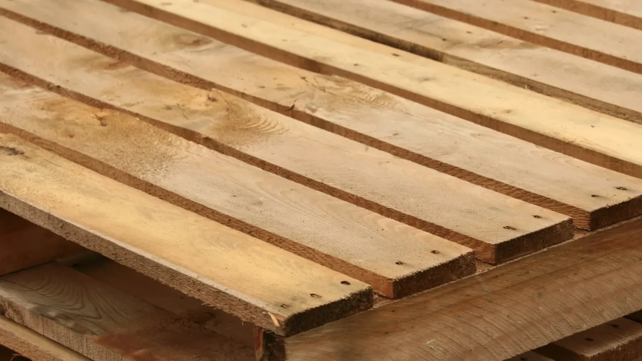wood pallet