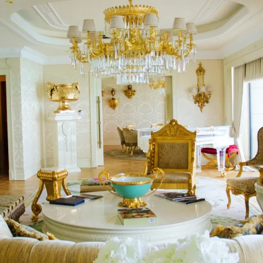 How New York’s Plaza Hotel Sets Luxury Decor Trends