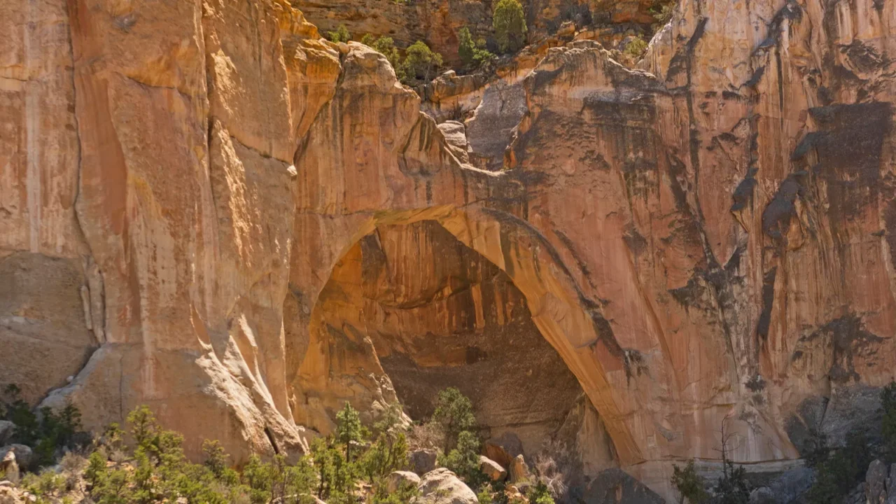 hidden la ventana arch in a sandstone valley in el