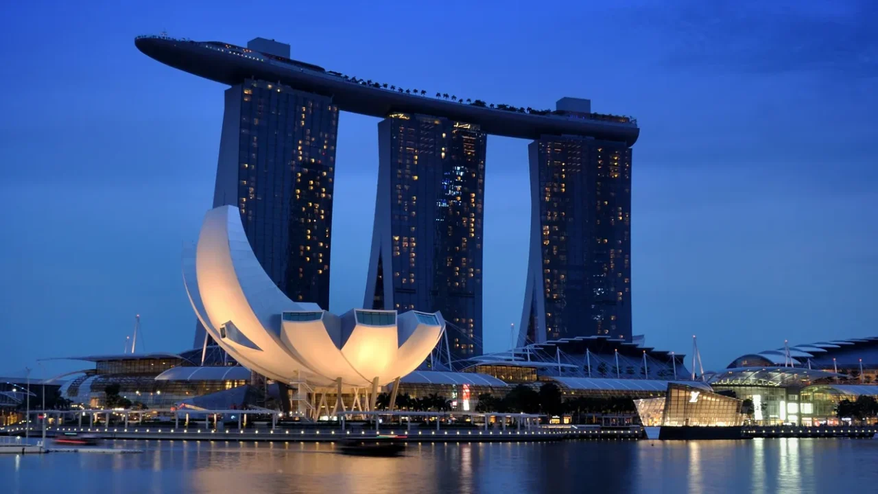 the marina bay sands resort hotel