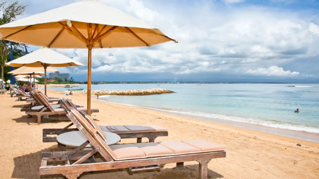 beautiful sanur beach on bali