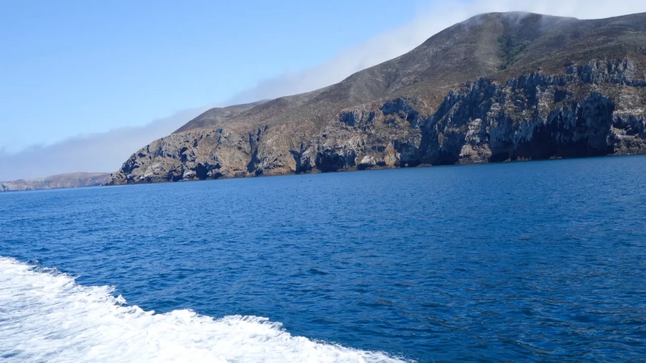 santa cruz island largest of the eight islands in the