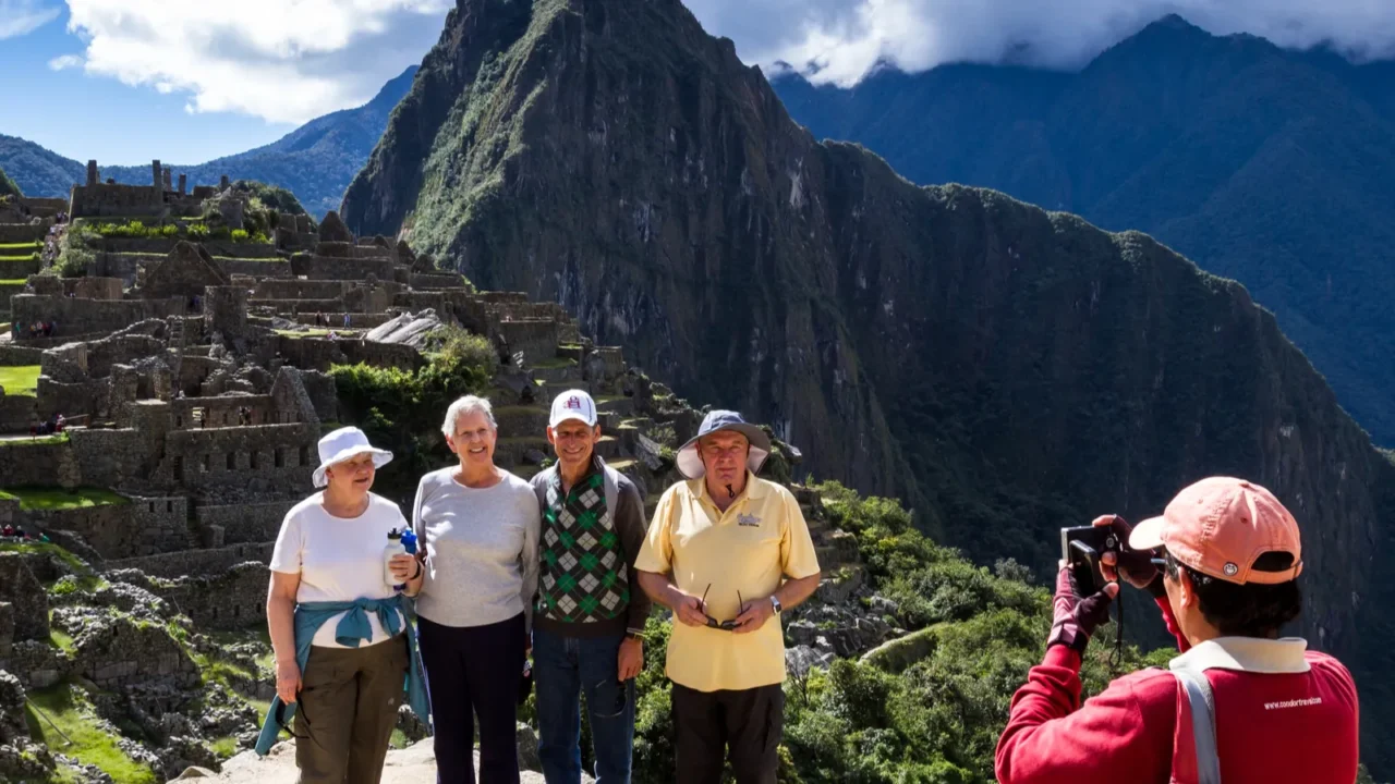 tourists in machu pichu