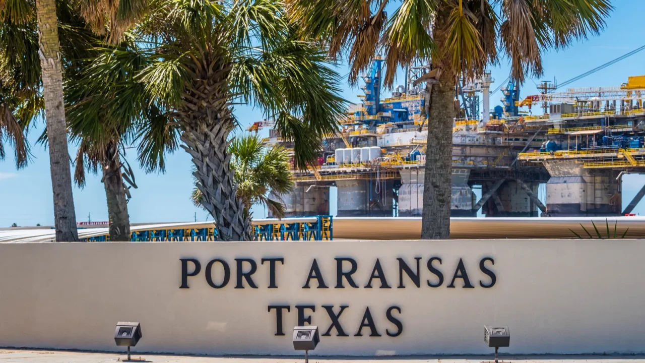 an entrance road going to port aransas texas