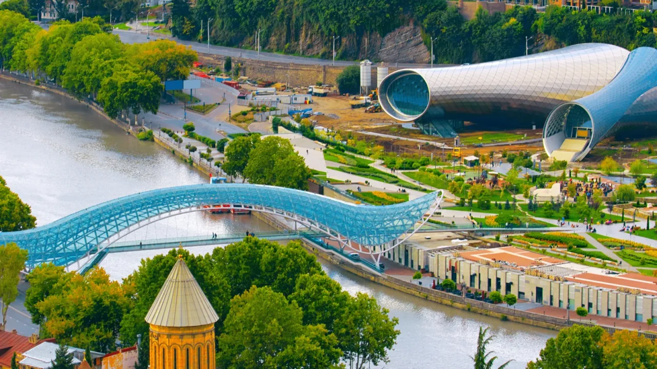 beautiful view of kura river and bridge of peace in