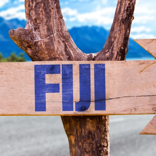 Why don’t any US airlines fly to Fiji?
