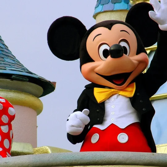 14 surprising Disney park secrets for parents who want to come with kids