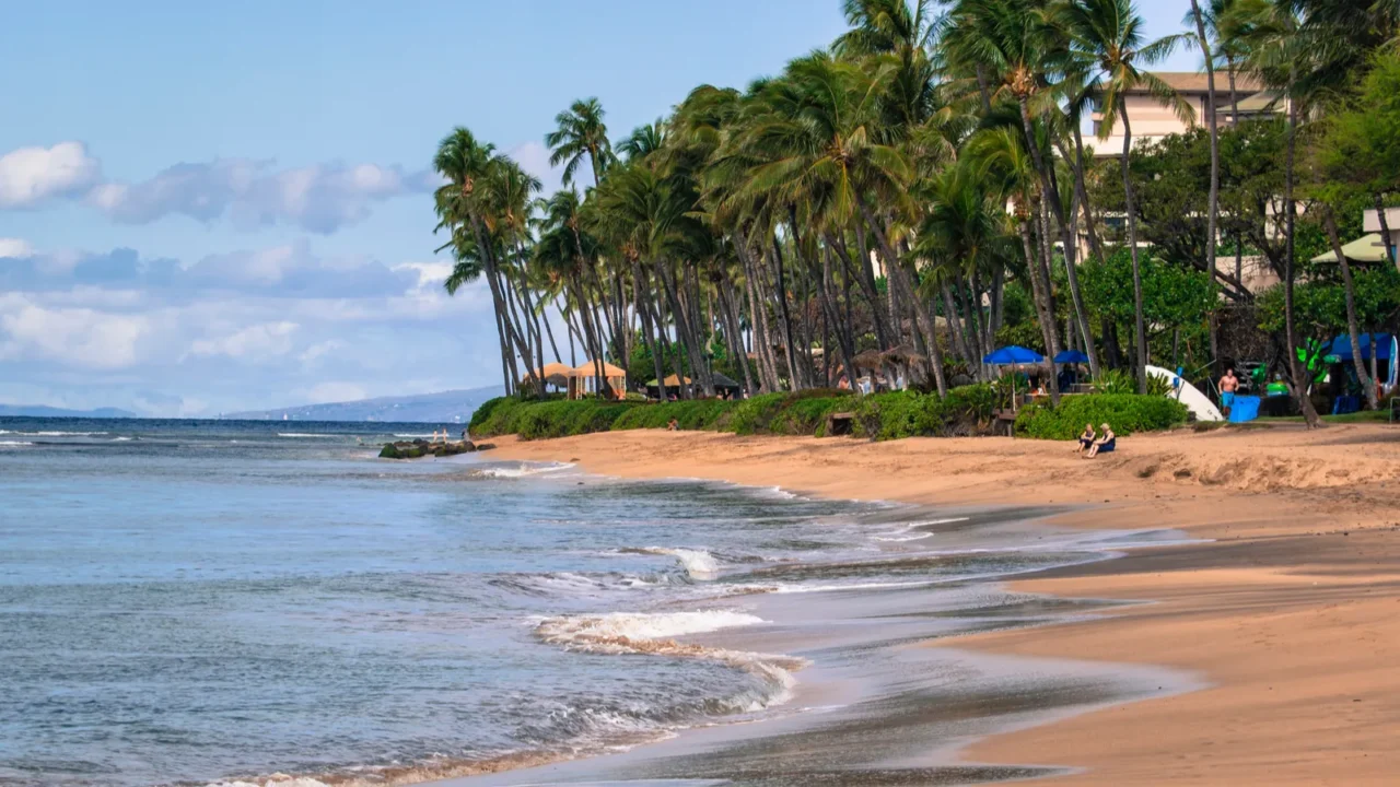 kaanapali beach maui hawaii tourist destination